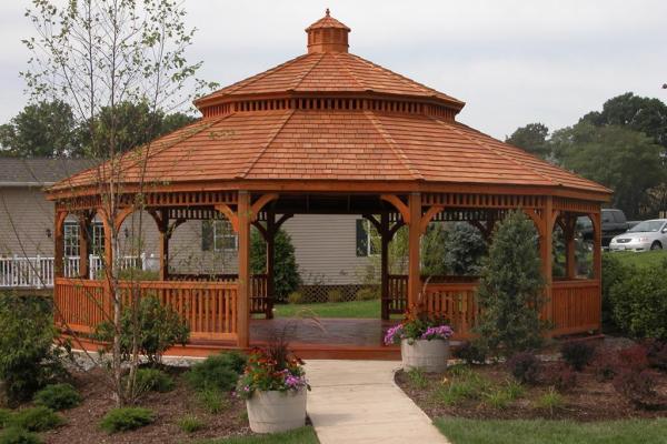 BackyardSpecialists106_HitchingPost