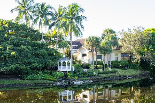 Hitching-Post-gazebo-2-3